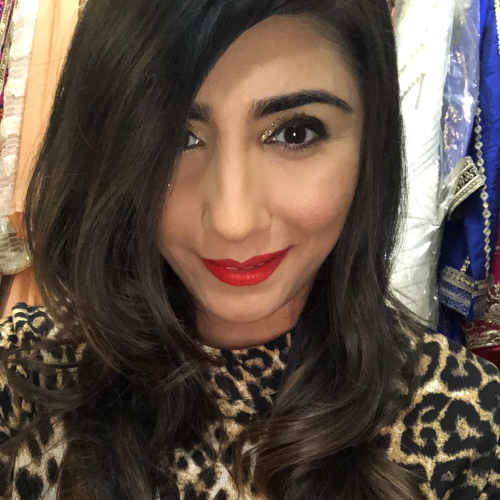 Meet your Posher, Nausheen